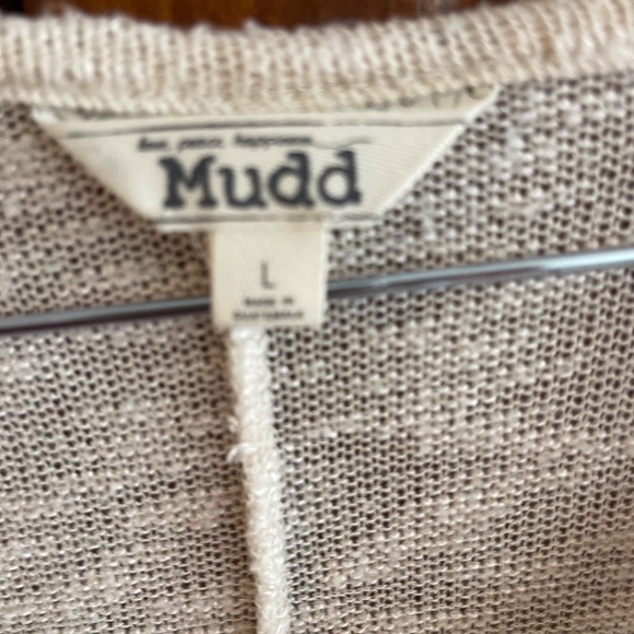 Mudd Sheer Like Top - Picture 2 of 2